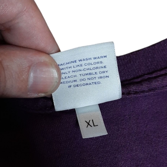 Noah NYC | Eggplant | Big Logo | Cross Tee | XL - Picture 4 of 8